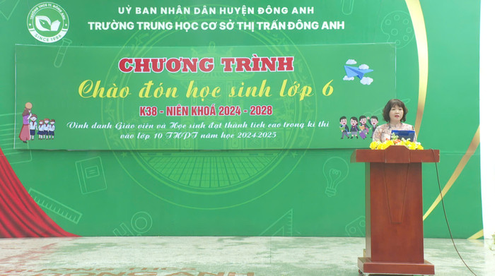 Cô Nguyễn Thị Bích Vân – Hiệu trưởng Trường Trung học cơ sở Thị trấn Đông Anh (huyện Đông Anh, Hà Nội) Ảnh: NVCC. co-van-2.jpg