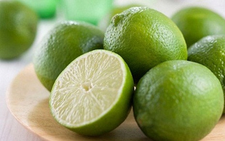 Sử dụng nước cốt chanh để điều trị sẹo do mụn trứng cá ảnh 2