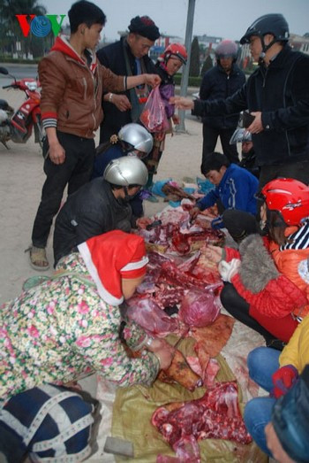 Thịt trâu thăn giá bán 200.000 đồng/kg, thịt không ngon chỉ có trên dưới 100.000 đồng/kg.