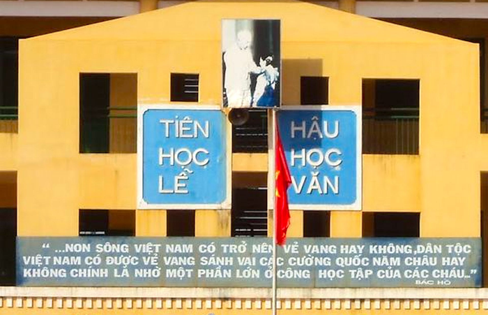 GS.TSKH Trần Ngọc Thêm, Đại học Khoa học Xã hội và Nhân văn (Đại học Quốc gia TP.HCM) đề xuất chấm dứt sử dụng khẩu hiệu "Tiên học lễ, hậu học văn". (Ảnh chỉ mang tính chất minh hoạ, nguồn: VTC)