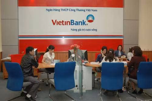 Từ ngày 1/6/2013, Ngân hàng TMCP Công thương (VietinBank) chính thức triển khai Chương trình "VietinBank - Cho vay hỗ trợ nhà ở". Từ ngày 1/6/2013, Ngân hàng TMCP Công thương (VietinBank) chính thức triển khai Chương trình "VietinBank - Cho vay hỗ trợ nhà ở".