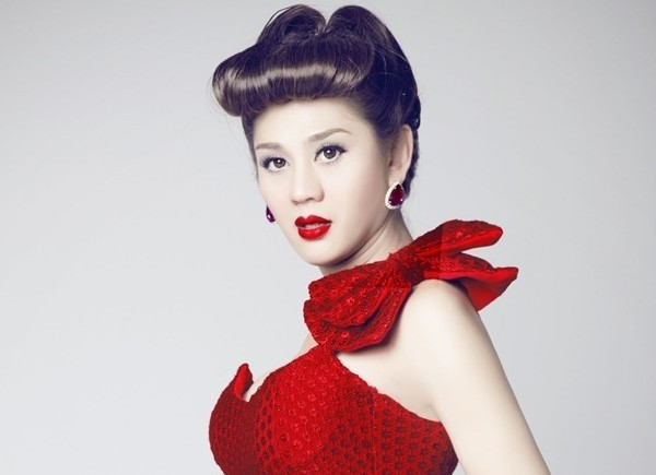 Lâm Chi Khanh cho rằng, ai đó nói cô chuyển giới để nổi tiếng là rất sai lầm. Cô hoàn toàn không biết trước mình thành công hay thất bại sau chuyển giới.