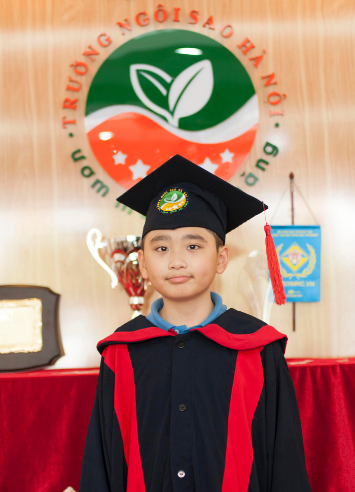 Phạm Tiến Khải thủ khoa trường THCS Đoàn Thị Điểm. Phạm Tiến Khải thủ khoa trường THCS Đoàn Thị Điểm.