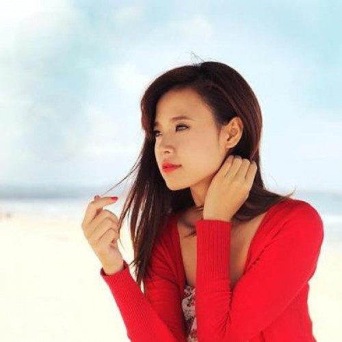 Midu lại lên tiếng xin lỗi mọi người về hành động được cho là "đá điểu" Angela Phương Trinh.