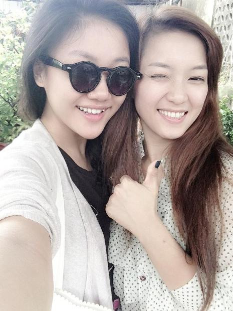 Văn Mai Hương và Đinh Hương tự tin khoe làn da mịn màng khi để mặt mộc. Văn Mai Hương và Đinh Hương tự tin khoe làn da mịn màng khi để mặt mộc.