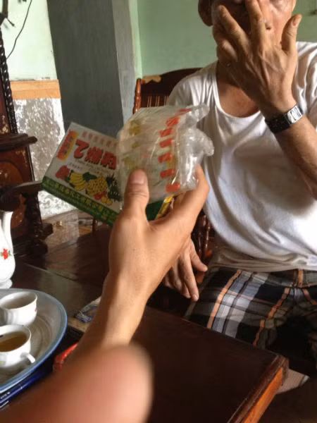 Chỉ một liều hóa chất, mít non cũng phải chín trong 24 giờ.