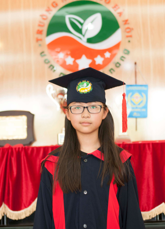 Ngô Chi Lan thủ khoa trường THCS Chuyên Cầu Giấy. Ngô Chi Lan thủ khoa trường THCS Chuyên Cầu Giấy.