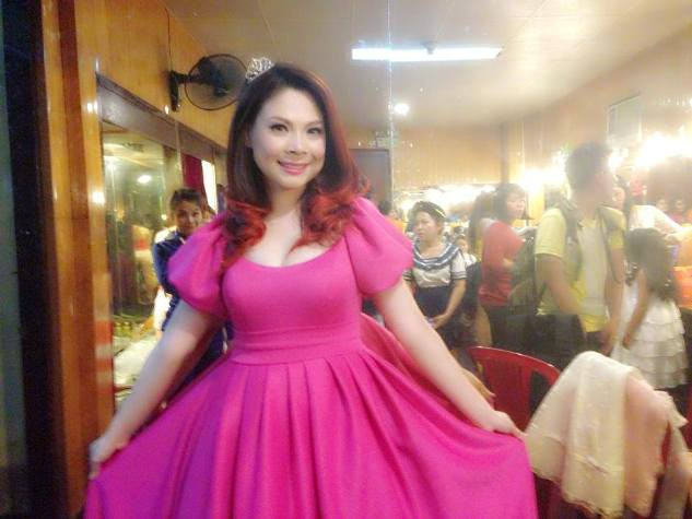 Bạch tuyết Thanh Thảo rạng rỡ khoe ảnh. Cô vui vẻ cho biết: "Bạch Tuyết của 20 năm sau Tuổi thần tiên. Vui toá đi!!!"