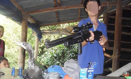 Sưu tầm súng: Thú chơi nguy hiểm ở TPHCM, Tin tức trong ngày, suu tam sung, choi sung, thu choi nguy hiem, choi hang nong, hang lanh, dai gia sai gon, dai gia, bao, tin tuc, tin hot, tin hay, vn