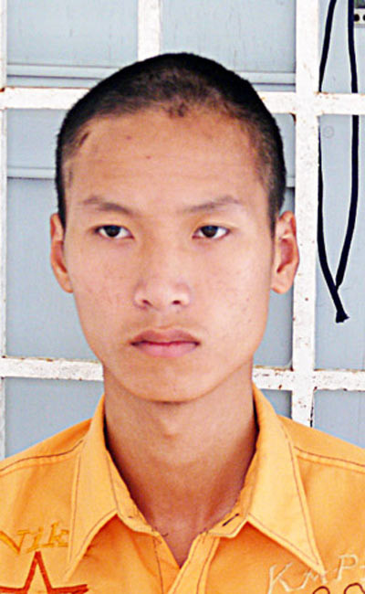 Rùng mình sát thủ lột toàn bộ da mặt, mũi, lỗ tai của nạn nhân ảnh 2 Sát thủ nhuộm tóc đỏ, An ninh Xã hội, giet ban gai, giet nguoi, phi tang, an mang, pham duy nhan, giet nguoi yeu, bao, bao cong an, bao an ninh, vn