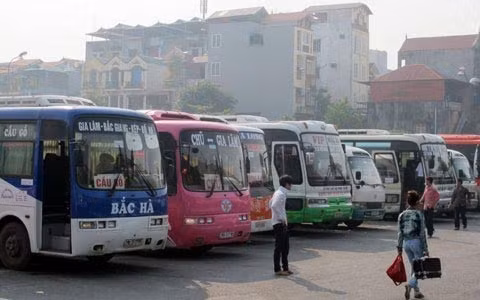 Hà Nội: "Mắt thần" vạch tội bảo kê, cò bến xe, Tin tức trong ngày, 