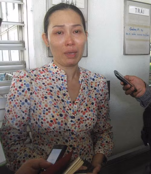 Phút sinh tử đối mặt tên cướp hung tợn ảnh 3 Phút sinh tử đối mặt tên cướp hung tợn, Cảnh giác, An ninh Xã hội, bat cuop, cuop tai san, dai uy canh sat, cuop giat, ten cuop, nguoi chet, tai nan giao thong, vu cuop, bao, tin tuc, tin an ninh