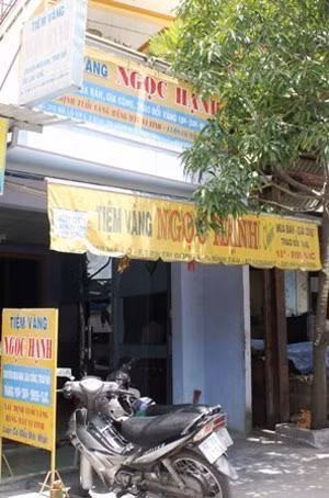 Vụ cướp tiệm vàng “độc và lạ” ở Sài Gòn, An ninh Xã hội, cuop tiem vang, lua dao, nguyen nhat quang, gia cong an, cuop vang, bao, bao cong an, bao an ninh, vn