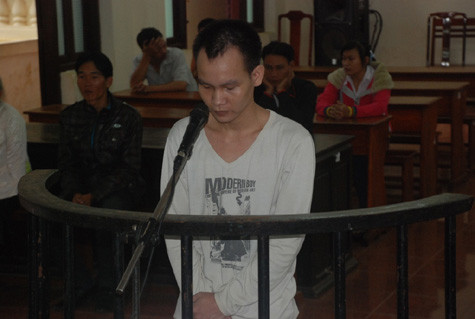 Bị cáo Dũng tại phiên tòa.