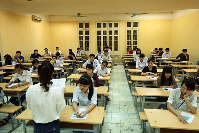 Một lớp học thi chứng chỉ Ngoại ngữ (Ảnh minh họa Báo Lao động)