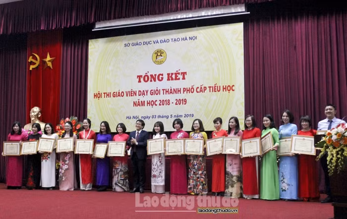 Tổng kết Hội thi giáo viên dạy giỏi thành phố cấp Tiểu học năm học 2018 - 2019 (Ảnh minh họa Báo Lao động thủ đô)