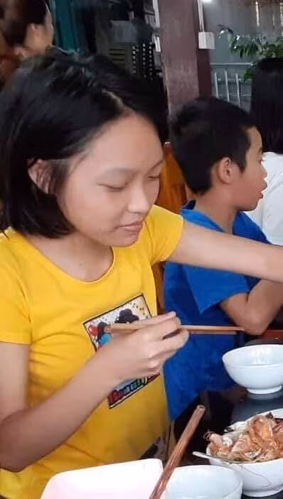 Cháu Phan Thu Ngân (Ảnh gia đình cung cấp) Cháu Phan Thu Ngân (Ảnh gia đình cung cấp)