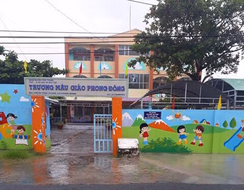 Những chuyện rơi nước mắt ở các trường sắp lên chuẩn ảnh 3