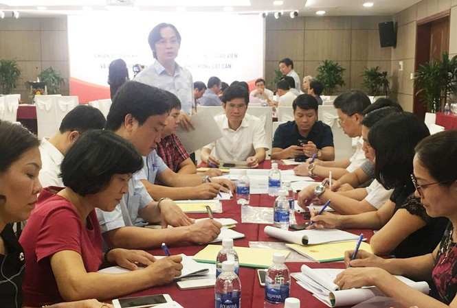 Tập huấn chương trình 2018 cho giảng viên các trường sư phạm (Báo Tiền Phong) Tập huấn chương trình 2018 cho giảng viên các trường sư phạm (Báo Tiền Phong)