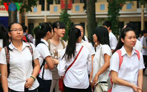 Kỳ thi tuyển vào lớp 10 năm nay nhiều tỉnh khá nhiều điểm kém (ảnh minh họa VOV) Kỳ thi tuyển vào lớp 10 năm nay nhiều tỉnh khá nhiều điểm kém (ảnh minh họa VOV)