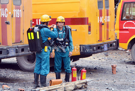 Quảng Ninh: Nổ khí mê tan, 4 người chết ảnh 2 Quảng Ninh: Nổ khí mê tan, 4 người chết, Tin tức Việt Nam, Tin tức trong ngày, no khi me tan, no lo, quang ninh, khi me tan, cong nhan, bao, tin tuc, tin hot, tin hay