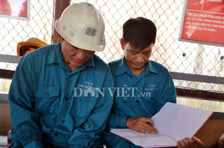 Quảng Ninh: Nổ khí mê tan, 4 người chết ảnh 3 Quảng Ninh: Nổ khí mê tan, 4 người chết, Tin tức Việt Nam, Tin tức trong ngày, no khi me tan, no lo, quang ninh, khi me tan, cong nhan, bao, tin tuc, tin hot, tin hay