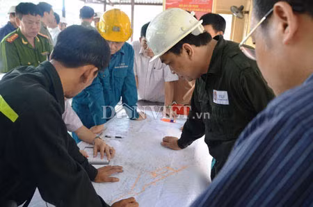 Quảng Ninh: Nổ khí mê tan, 4 người chết, Tin tức Việt Nam, Tin tức trong ngày, no khi me tan, no lo, quang ninh, khi me tan, cong nhan, bao, tin tuc, tin hot, tin hay