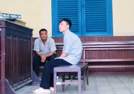 Bị cáo Hùng tại tòa