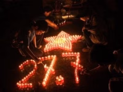 "Những giọt nước mắt cháy nồng như lửa" ảnh 1 "Những giọt nước mắt cháy nồng như lửa" ảnh 1