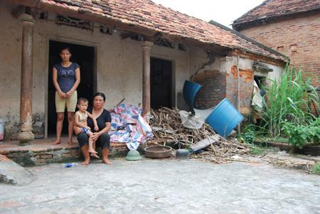 Trăm cái chết liên tiếp ở một ngôi làng, Tin tức trong ngày, lang ung thu, chet vi ung thu, benh nhan ung thu, thuoc tru sau, kho thuoc tru sau, nuoc nhiem doc, lang thieu tho, vinh phuc, bao, tin tuc, tin hot, tin hay