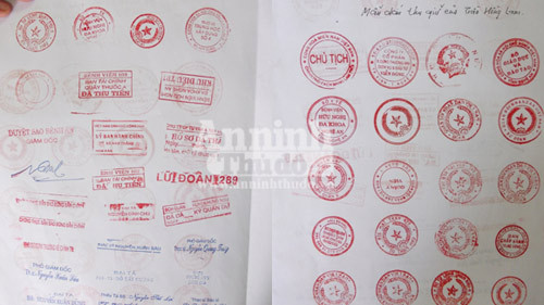 Phá "lò" sản xuất con dấu quy mô lớn ảnh 1 Phá "lò" sản xuất con dấu quy mô lớn, Tin tức trong ngày, con dau gia, tai lieu gia, bang gia, chung chi gia, lo san cuat con dau, huy chuong gia, bao, tin tuc, tin hot, tin hay