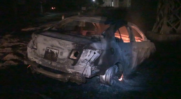 Hiện trường vụ cháy xe Hiện trường vụ cháy xe