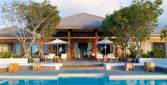 Biệt thự bên biển của Donna Karan, nơi được cho là diễn ra đám cưới của Jolie-Pitt Biệt thự bên biển của Donna Karan, nơi được cho là diễn ra đám cưới của Jolie-Pitt