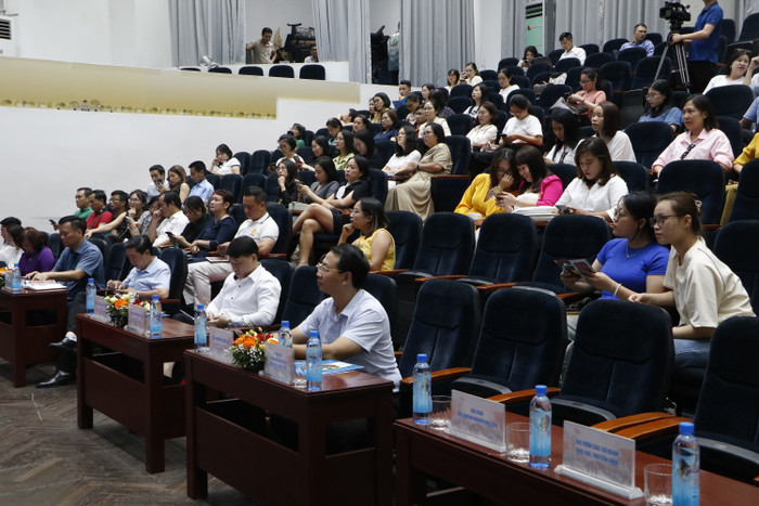 Quang cảnh tọa đàm “Điểm đến du lịch Thu Hà Nội”. (Ảnh: Minh Quân) gdvn_0.JPG