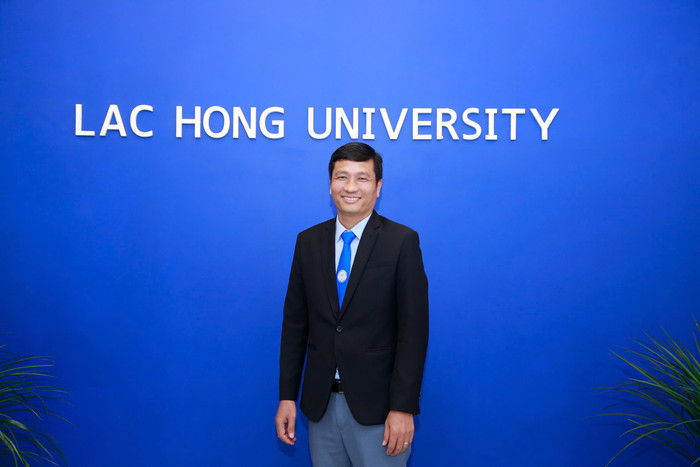 Phó Giáo sư, Tiến sĩ Nguyễn Vũ Quỳnh - Phó Hiệu trưởng Trường Đại học Lạc Hồng. (Ảnh: NVCC) z5779147527441_e133f2ff1a63e682ae51d8558595d539.jpg