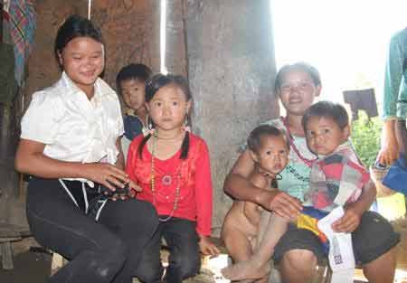 Cười ra nước mắt: 14 tuổi đã 3 đời chồng, Tin tức trong ngày, tao hon, lay chong som, gai ban, gai dan toc thieu so, chuyen hon nhan, chuyen vo chong, nam thanh nu tu, tuoi lay chong, cuoi hoi, phat va, bo chong, tin tuc, tin nhanh, tin hot, n