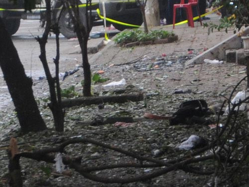 Hình ảnh nóng từ hiện trường vụ nổ xe máy, Tin tức trong ngày, no xe may o bac ninh, nổ xe máy ở bắc ninh, no xe may, tin, tin moi, tin tuc online, tin hay, tin, vn, doc bao, bao, tin tức, no xe may chet nguoi o bac ninh, no xe may chet nguoi, no xe may, gai min xe may, chay no xe may, tai nan, giet nguoi, nghi an giet nguoi, no xe may chet 2 nguoi