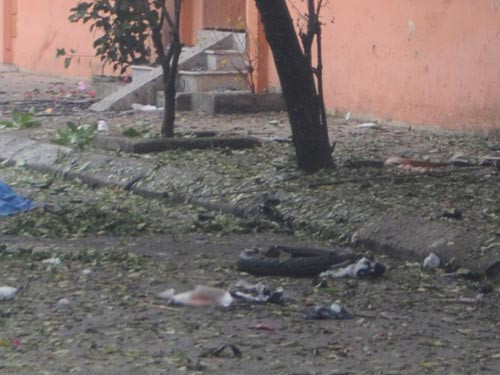 Hình ảnh nóng từ hiện trường vụ nổ xe máy, Tin tức trong ngày, no xe may o bac ninh, nổ xe máy ở bắc ninh, no xe may, tin, tin moi, tin tuc online, tin hay, tin, vn, doc bao, bao, tin tức, no xe may chet nguoi o bac ninh, no xe may chet nguoi, no xe may, gai min xe may, chay no xe may, tai nan, giet nguoi, nghi an giet nguoi, no xe may chet 2 nguoi