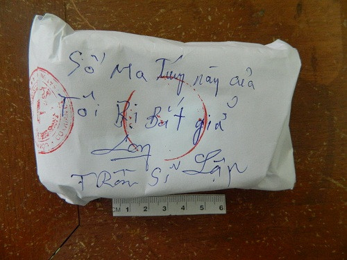 Tang vật heroin