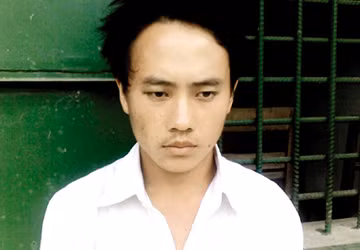 Ghen tuông, chồng nã đạn vào mặt vợ ảnh 2