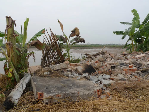 Phải bồi thường nhà cho ông Đoàn Văn Vươn ảnh 2 Phải bồi thường nhà cho ông Đoàn Văn Vươn ảnh 2
