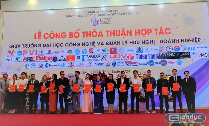 UTM có sự hợp tác chặt chẽ với nhiều doanh nghiệp, tạo cơ hội thực tập, việc làm cho sinh viên. Ảnh: Thi Thi. g.jpg