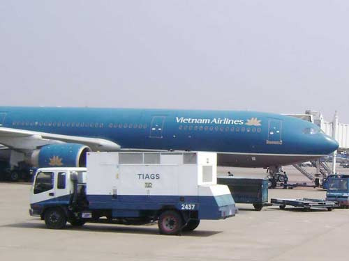 Thót tim vì sự cố máy bay ảnh 1 Thót tim vì sự cố máy bay ảnh 1