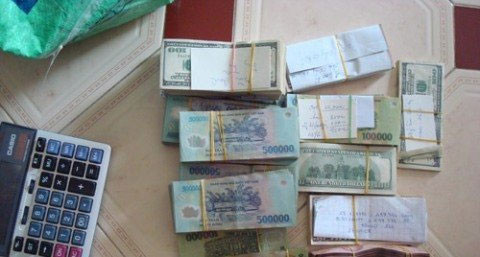 Cá độ mùa Euro: Canh bạc tất tay, Tin tức trong ngày, ca do euro, ca do bong da, ca do, duong day ca do, bao, tin tuc, tin hot, tin hay