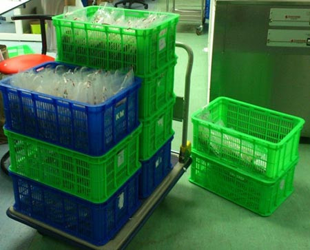 Muôn hình vạn trạng “cò” bán máu ảnh 2 Muôn hình vạn trạng “cò” bán máu, Tin tức trong ngày, co ban mau, ban mau, vien huyet hoc va truyen mau trung uong, benh vien, benh nhan, mua mau, bao, tin tuc, tin hot, tin hay