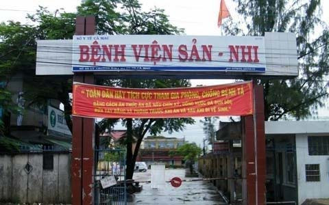 Vụ ôm xác hài nhi: BV không có lỗi? ảnh 1 Vụ ôm xác hài nhi: BV không có lỗi?, Tin tức trong ngày, om xac hai nhi, be xac con di khap benh vien, be xac con, tai bien san khoa, sinh con, tai bien san phu, tre so sinh, tai bien sinh de, bao, tin nhanh, tin hot, tin tuc