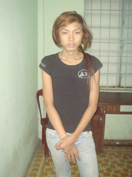 Đối tượng giả gái dùng “mỹ nhân kế” gây án.