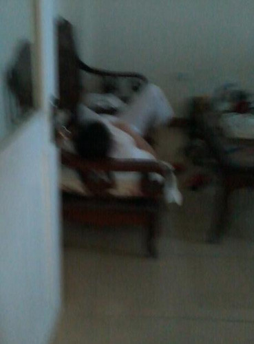 Nghi vấn BS pha máu bán cho bệnh nhân ảnh 2 Nghi vấn BS pha máu bán cho bệnh nhân, Tin tức trong ngày, bac si pha mau, mau loang, benh nhan, bac si, benh vien da khoa ha tinh, luong y, bao, tin tuc, tin hot, tin hay