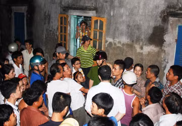 Hải Phòng: Người dân "giam lỏng" Trưởng công an phường nhiều giờ ảnh 1