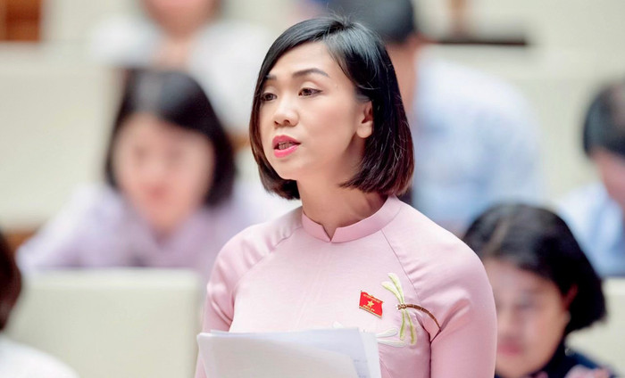 Đại biểu Quốc hội Trịnh Thị Tú Anh. Ảnh: Báo Lâm Đồng. img-3970_20230523201016 (1).jpg